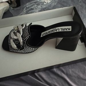 Karl Lagerfeld block mule